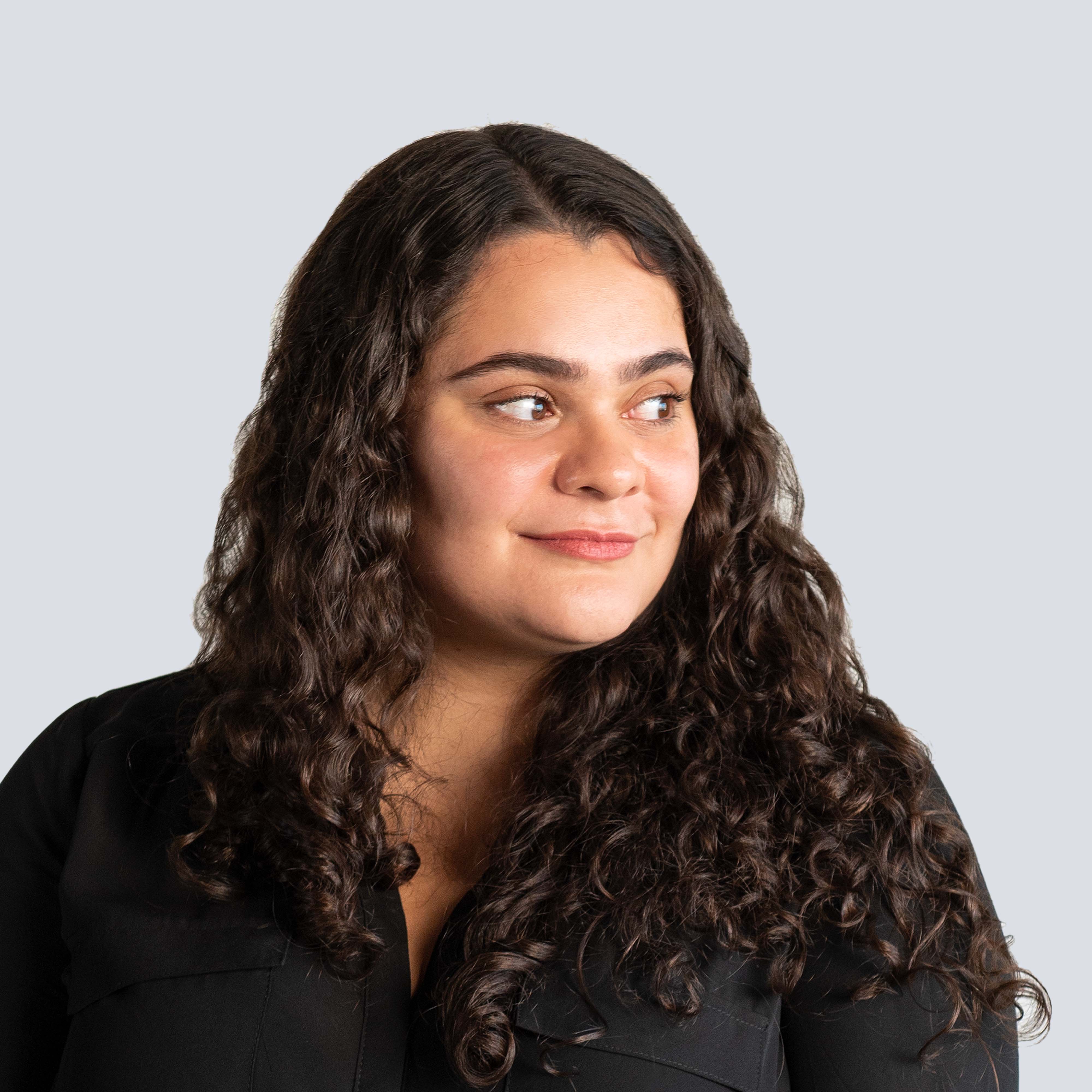 Zoe Connolly head shot